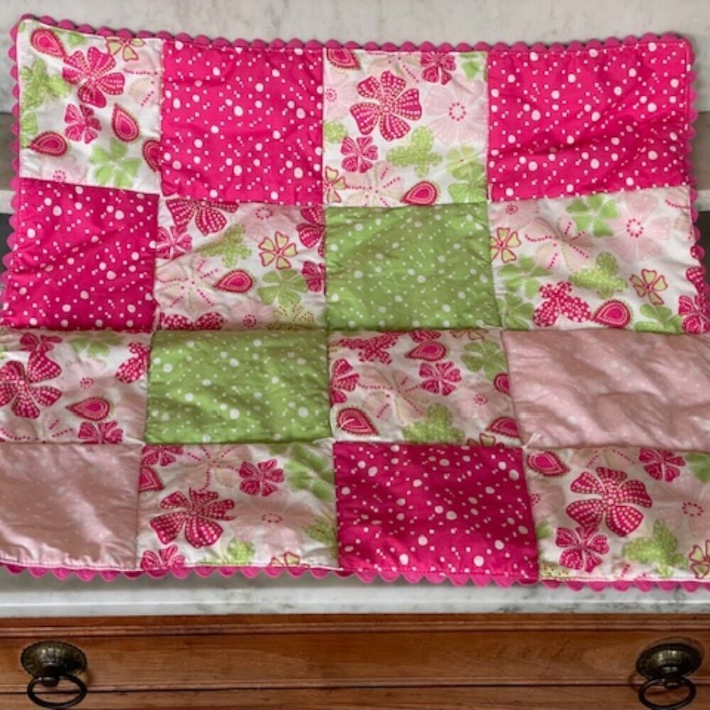 AMERICAN GIRL Doll Bloom Bedspread Quilt Retired - Picture 7 of 10